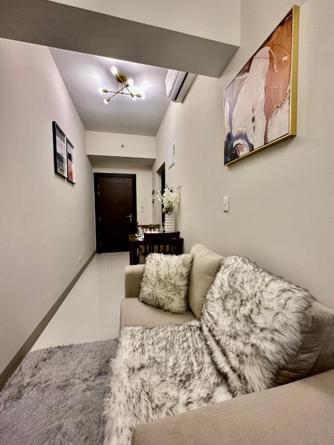 Bgc, Uptown Parksuites Tower 2 Тагиг Экстерьер фото